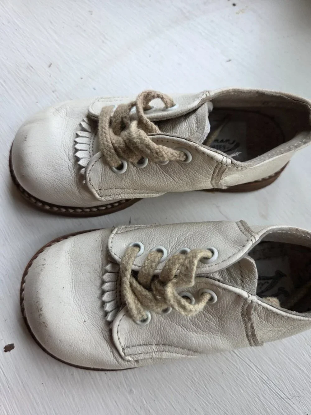 Zimmerman Shoe Artie Saddle Shoe White Leather Toddler size